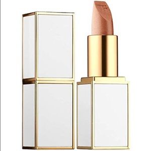Tom Ford Lipstick Aperture